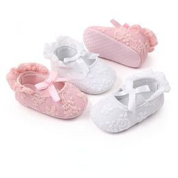 First Walkers Baby Girls Dress Bow Princess Shoes Soft Soled Baby Shoes 0-1 Year Old Embroidered Lace Walking Shoes Elastic Band First Walkers 230314