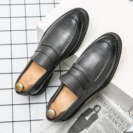 2023 New Men Loafers Formal Leather Shoes Elegant Dress Shoe Simple Slip On Man Casual Work Shoes Flat Shoes Classic Moccasins