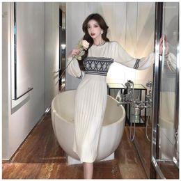 Casual Dresses Women's Autumn And Winter High-end Round Neck Lantern Long Sleeve Fashion Waist Closing Knitting Medium Sweater Dress