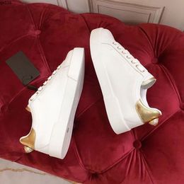 Screener sneaker beige leather Shoes Italy vintage men womens Red Web stripe Luxurys Designers Sneakers Bi-color rubber sole Classic Casual Shoe 35-45 MKJI 00002098