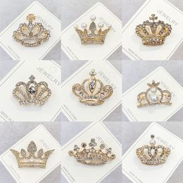 Fashion Rhinestone Crown Brooch Royal Luxury Crystal Suit Lapel Pin Brooches for Women Men Badge Accessory Jewelry Gift