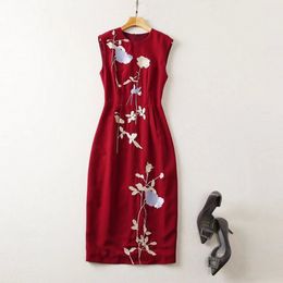 Summer Sleeveless Round Neck Dress Black / Red Wine Floral Embroidery Panelled Mid-Calf Split Elegant Casual Dresses 22Q151633
