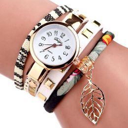Wristwatches Duoya 2023 Fashion Ladies Watches Women Luxury Leaf Fabric Gold Wrist For Bracelet Vintage Sport Dress Clock Watch Gift
