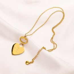 Classic Pendant Necklace Luxury Girl Couple Love Necklace Designer Jewellery Accessories Charm Long Chain 18k Gold Plated Necklace With Gift Box