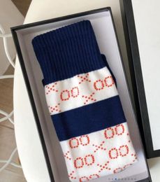 Luxury stocking Designer Mens Womens Socks wool stockings TOP1 senior streets comfortable knee leg sock GG02