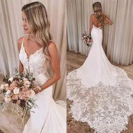 Bohemian Beach Mermaid Wedding Dresses Lace Train Sexy Spaghetti Backless Long Bridal Gowns Applique Back Buttons Summer Boho Vestido de Novia