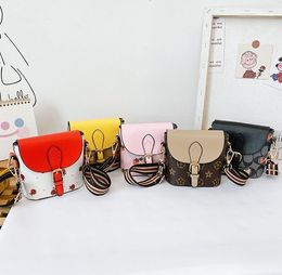 Cute princess bag 2023 children leather handbag fashion kids chain shoulder bags factory supply