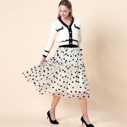 Skirts Spring Summer Women's Skirt High Waisted Flocked Love Pleated Fashion Long Ladies A Line 2023 Elegant Dresses