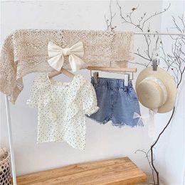 Clothing Sets Summer New Girls Clothing Sets Cute Dots Ruffle TopLace Denim Shorts Toddler Baby Clothes Suit Girls Fashion Kids Outfit