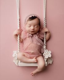 Keepsakes born Pography Props Baby Swing Chair Wooden Babies Furniture Infants Po Shooting Prop Accessories 230314