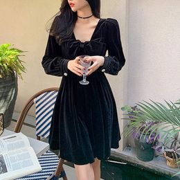 Casual Dresses 2023 Spring Velvet Party Dress Evening Women Vintage One Piece Korean Long Sleeve Black Mini Office Lday Bow Design