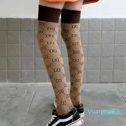 2022 Socks Luxury Letter Print Women Long Stocking Fashion Girls Over Knee Sock High Quality 66