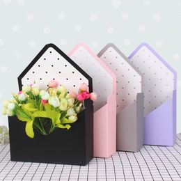 Gift Wrap Creative Envelope Shaped Flower Packaging Box Wedding Engagement Party Decoration Gift Boxes Dot Stripes Printed Wrapping Box 230316