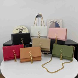 Women Fashion Shoulder Bags Designer Soild Leather Handbags Womens Cross Body Gold Chain Letters Buckle With Tassel Purses Bag D2303161F