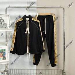 2023 Europe designer mens tracksuits luxury womens sport suit zipper Double letter reflective webbing print tracksuit men sportsuit Streetwear sport suits