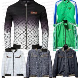 2023 men's jackets brand Triangle logo zipper outdoor windbreaker casual jacket fashion designer brand men's parka --5690l