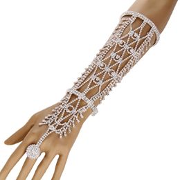 Fingerless Gloves Women Tassels Arm Cuff Armlet Bracelet and Ring Wedding Bride Leaves Fringe Jewelry Hand Chain Bangle Belly 94PA 230314