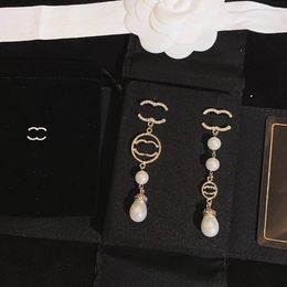 Luxury Designer Stuy Earring Charming Asymmetrical Pearl Earrings Female Love Earrings Premium Fashion Jewellery Couple Family Accessories Gift Box