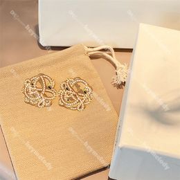 Chic Pearl Patterned Stud Ladies Gold Earrings Designer For Women Eardrops Jewelry With Box Lovers Wedding Party Gifts