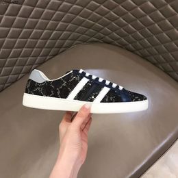 Gazelles Sneaker Mens Womens Designer Casual Shoes Retro Patchwork Collaboration Shoe mkjhyyy hm20000002