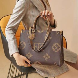 Totes High-quality designer bags trend color matching design fashion ladies handbag purse large capacity casual top lady bag purses handbags