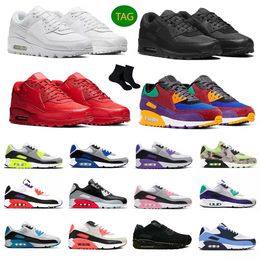 2023 Running Shoes Women Sneakers Triple White Black Supernova Raptors Infrared Reverse Duck Camo Viotech UNC Grape Mens Trainers 36-45