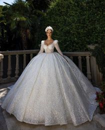 Luxury Ball Gown Wedding Dresses V Neck Long Sleeves Sequins Appliques Beaded Floor Length Ruffles 3D Lace Zipper Sparkly Bridal Gowns Plus Size Vestido de novia