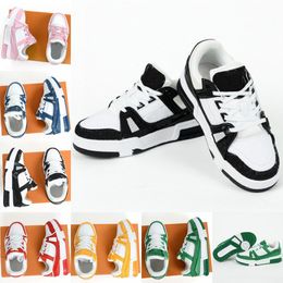 Crianças sapatos casuais meninos meninas treinadores crianças virgil juventude esporte tênis criança couro abloh sapato amarelo branco vermelho azul preto rendas até tênis ao ar livre tamanho 28-35