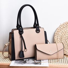 high qualitys lattice 2pcs set Luxurys Designers Bags Women bag shoulder handbag Messenger Classic Style Fashion Shoulder Lady Totes handbags purse wallet Lvs bag