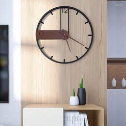 Wall Clocks Nordic Retro Luxurious Style Clock Silent Metal Simple Fashion Kitchen Decoration Pendulum Replacement Watch