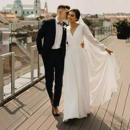 2022 Gorgeous Boho Beach Wedding Dresses Bridal Gown with Long Sleeves Chiffon V Neck Sweep Train Custom Made Plus Size vestido de novia