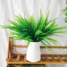 Decorative Flowers 7 Stalks Green Artificial Pteridophyte Flower Bouquet Spring Grass Plant Mini Leaves Outdoor Living Room Wedding Deco