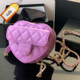 Luxury Ladies' Brand Designers Shoulder Bags 2023 Fashion Classic Mini Lambskin Heart Fanny Pack Texture Silver Chain Rotary Lock Crossbody Bag Factory Direct Sales