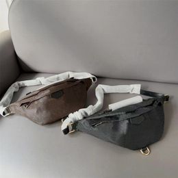 Waist Bag Bumbag Mens Bags Fannypack Brown Flower Leather Crossbody Purses Messenger Men Leather Clutch Handbag Fashion Wallet Embossing