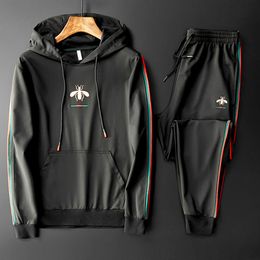 Men's Tracksuits Autumn Winter Casual Men Sets Clothing Tracksuit Sportsuit Hoodies Sportswear Hooded Sweatshirt Pant Pullover Two Piece 230317