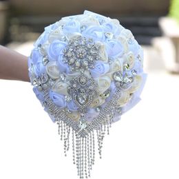 Wedding Flowers 2023 Gorgeous Bouquet Brooch Bridal Ivory Artificial Rose Flower Crystal Beaded Accessories