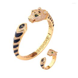 Bangle Fashion Classic Animal Head Copper Zircon Open Bracelet Ring European Dubai Woman Wedding Party Gift