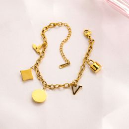 Braccialetti di moda Bracciale classico Pendenti con fiori in acciaio inossidabile placcato oro Uomo Donna Amanti Regalo Polsino Catena Gioielli da sposa