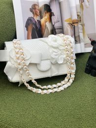 Embroidered chain bag 2023 New brand One shoulder bag Can hold the cross body side shoulder shoulder hand is a perfect package!