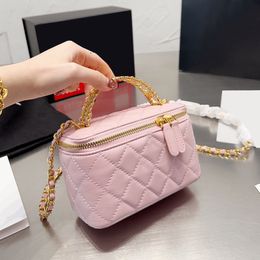 French Womens Top Letter Handle Totes Vanity Bags Lambskin Box Cosmetic Case Gold Metal Hardware Matelasse chain Crossbody Shoulder Pink Designer Handbags 17X12CM