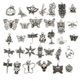 Mixed Tibetan Silver Alloy Charms Pendant Butterfly Owl Bird Dragonfly Peace Flower Dog Skull Snowflake Ladybug For DIY Jewellery Making 150Pcs