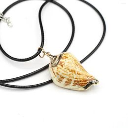 Pendant Necklaces Natural Yellow Shell Necklace Charms Conch For Women Jewerly Party Gift 20x35-22x40mm