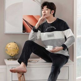 Men's Sleepwear Thicken Warm Flannel Pyjamas Set Male Long Sleeved Cartoon Men's Winter Leisure Loose Home Cloth Autumn Loose Men Sleepwear Top 230317