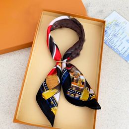 Sciarpe Donna Quadrate Sciarpa di seta 100% Foulard Bandana Lady Floreale per fasce per capelli Fazzoletto da collo rosso Primavera Nuove cravatte
