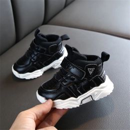 2023 Kids First Walkers SpringAutumn Baby Girl Boy Toddler Shoes Infant Casual Walkers Shoes Soft Bottom Comfortable Kid Sneakers Black White