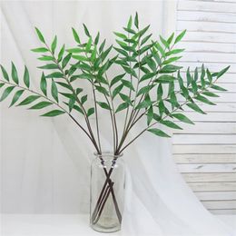 Decorative Flowers 4 Branches Green Artificial Plants For Garden Bushes Fake Leaves Faux Plant Home Pary Wedding Shop Decoration