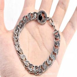 2023 Designer New Jewelry Silver Double Bracelet details thick pattern chain hook clasp bracelet for lovers