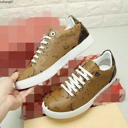 luxury designer shoes casual sneakers breathable Calfskin with floral embellished rubber outsole very nice mkjlyh rh70000000012