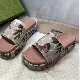 Fashion Mens Womens Floral brocade Slippers Slide Flat High Heels Flip Flops Embroidered Platform Rubber Sandal Leather Casual Shoe 35-44