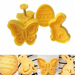 Baking Moulds 4Pcs/Set Easter Biscuit Cookie Cutter Egg Chick Butterfly Plastic Plunger Fondant Pastry Set Mould Decor Tools